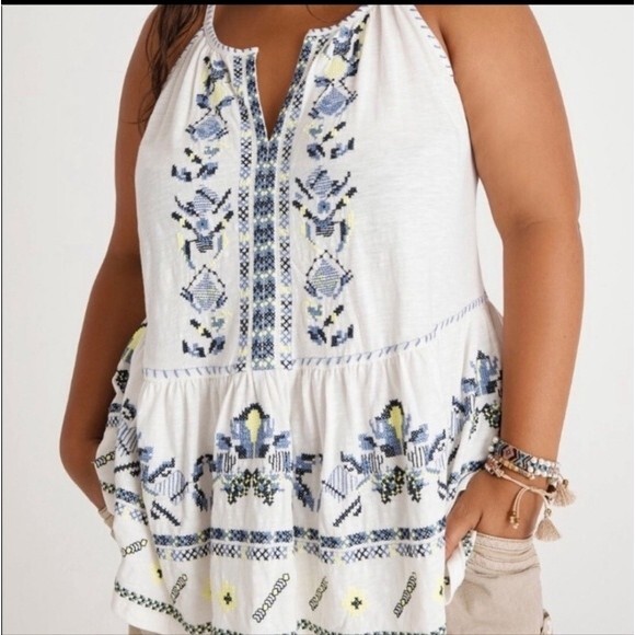 Maeve Neela Embroidered Babydoll Top size small - Picture 2 of 8